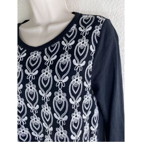 J. Crew XL Embroidered Raglan Top Black White Embroidered Florals 100% Cotton - Picture 2 of 11